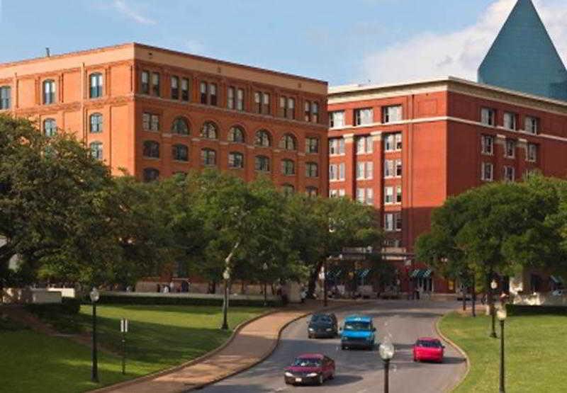 Courtyard By Marriott Dallas Northwest Exterior foto